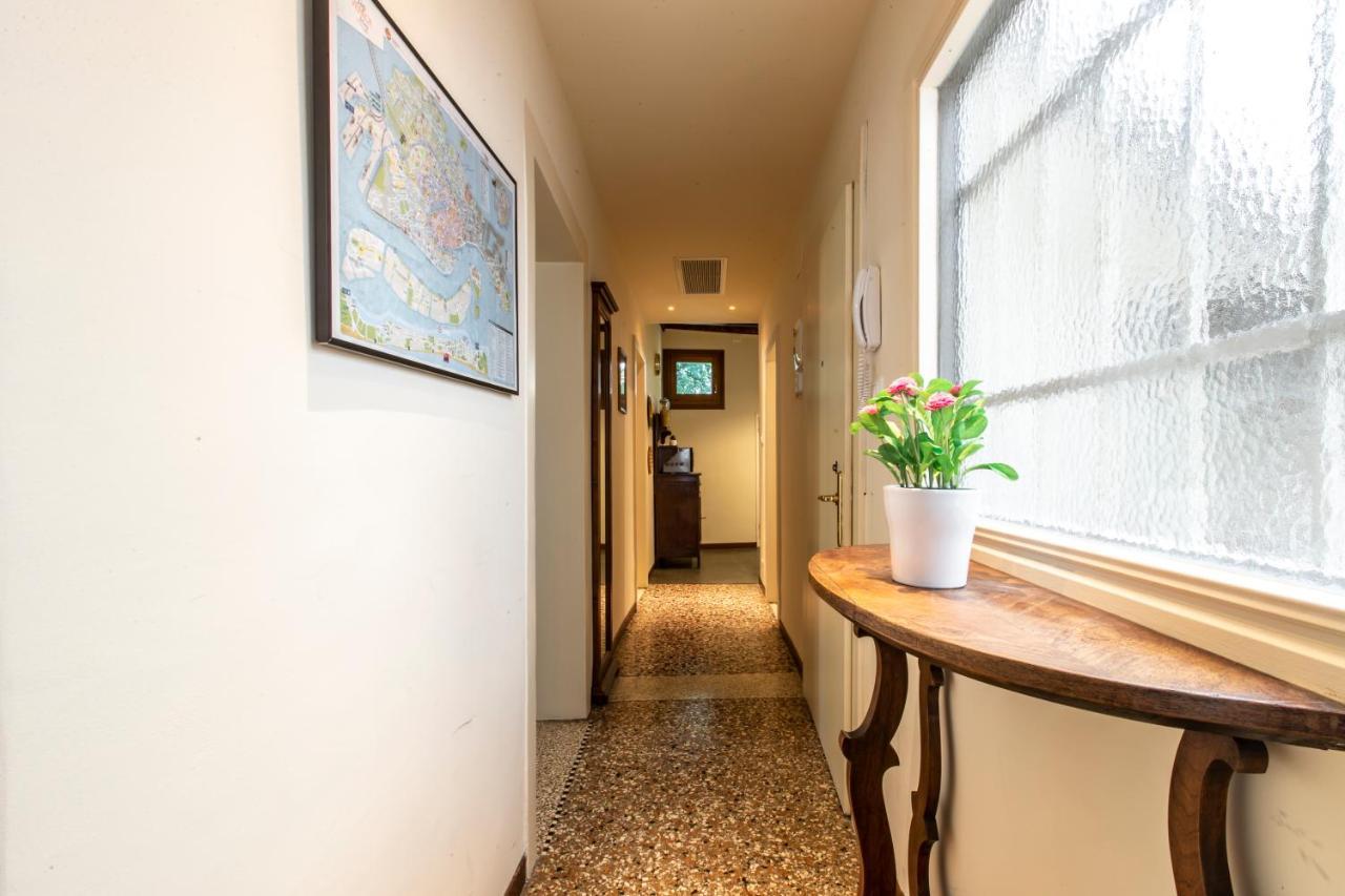 Riva De Biasio Charming Apartment 베니스 외부 사진